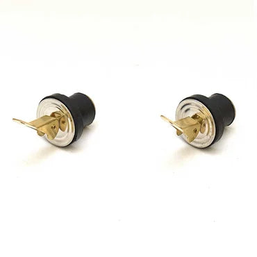 VLM 32352 Valmar Baitwell Plug Pair (3/4")